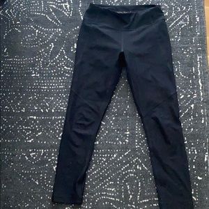 Outdoor Voices warmup leggings